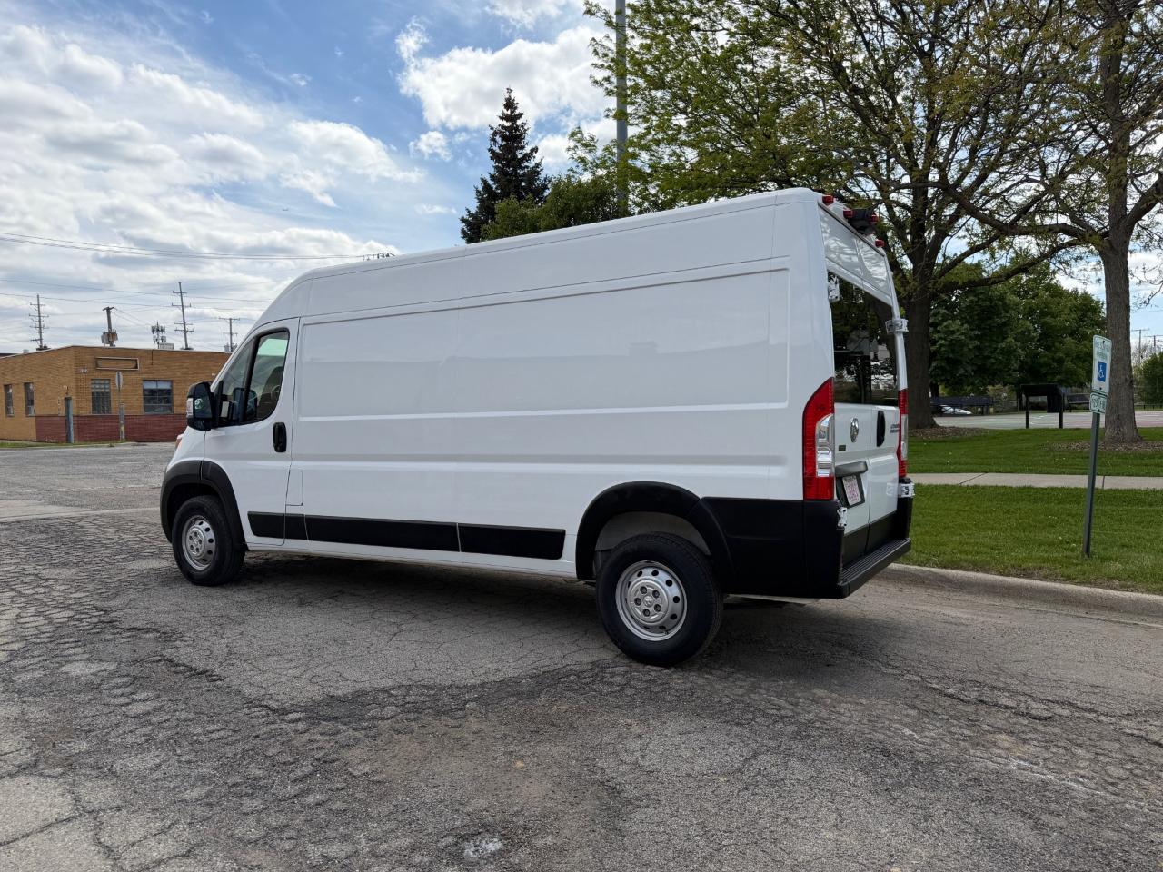 RAM Promaster 2500 High Roof 159-in. WB 2023