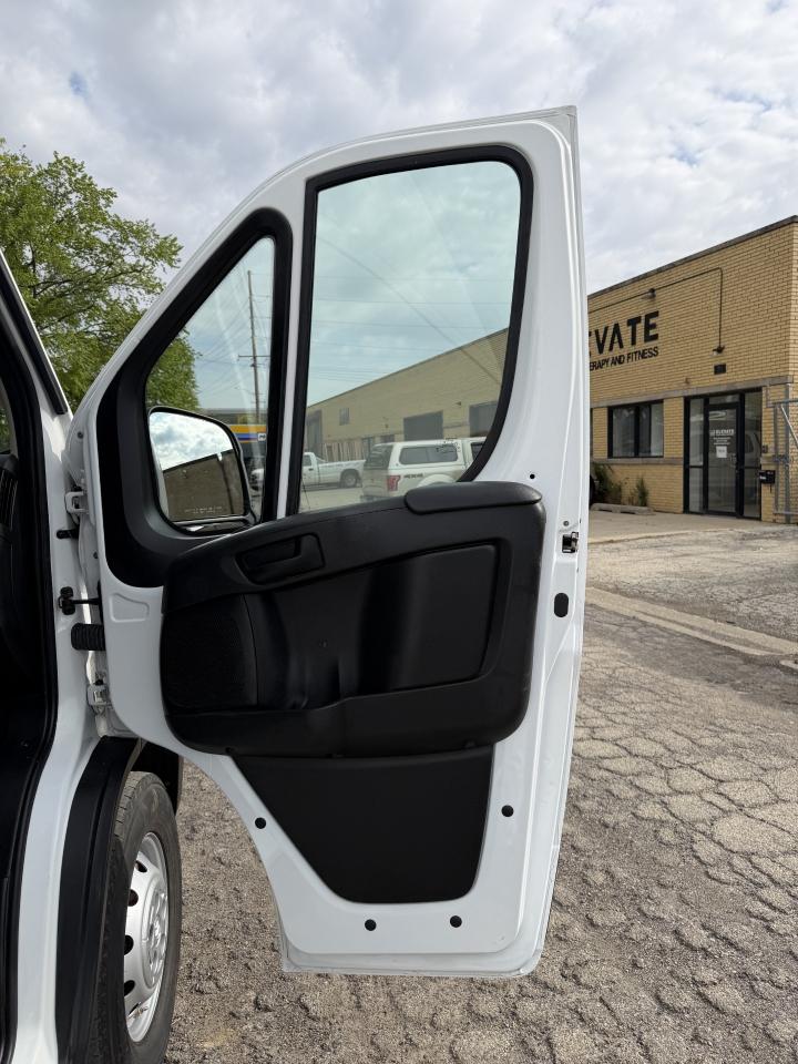RAM Promaster 3500 Super High Roof 2023