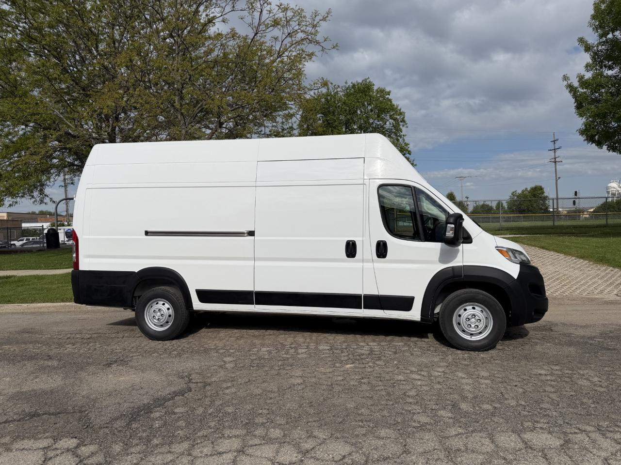 RAM Promaster 3500 Super High Roof 2023