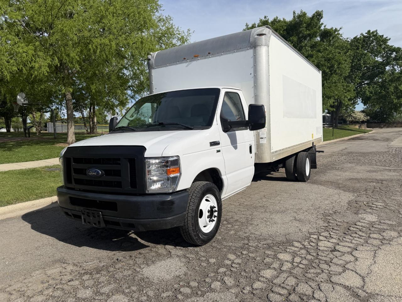 Ford Econoline  2019