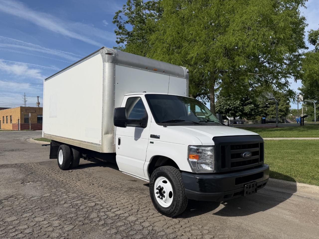 Ford Econoline  2019