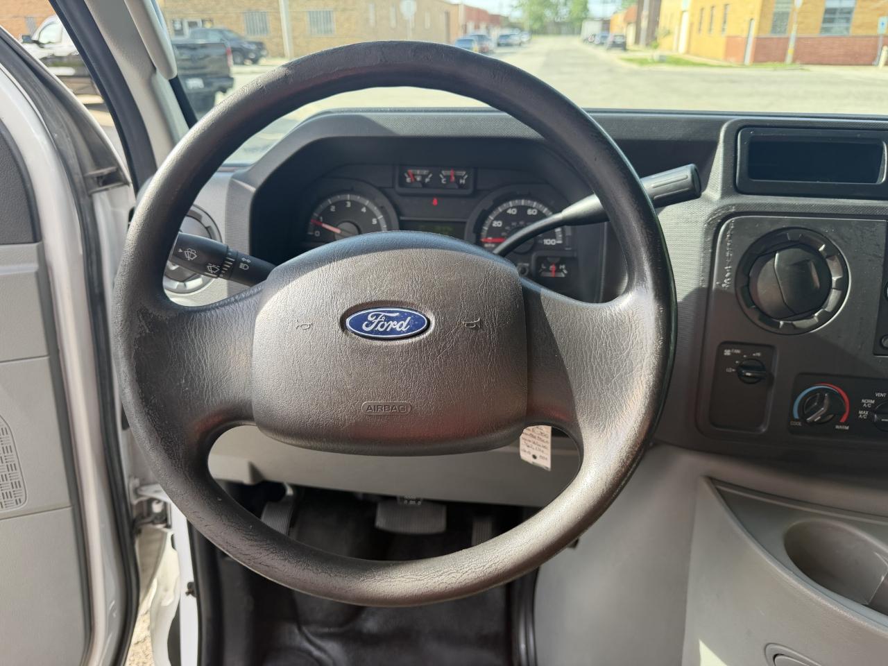 Ford Econoline  2019