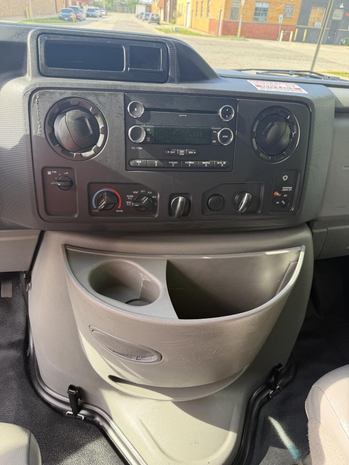 Ford Econoline  2019