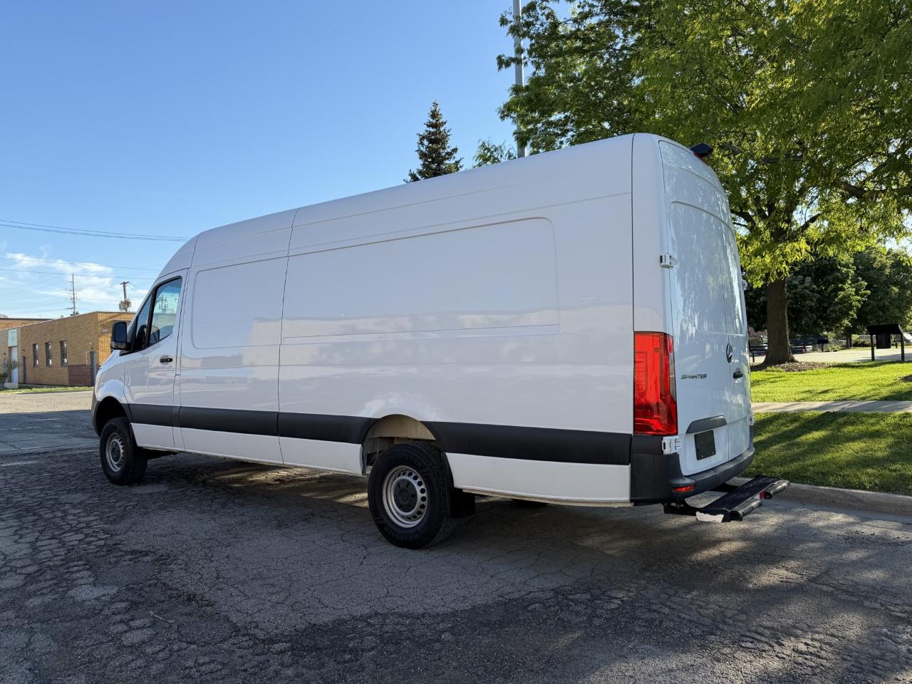 Mercedes-Benz Sprinter 2500 170-in. WB 2023