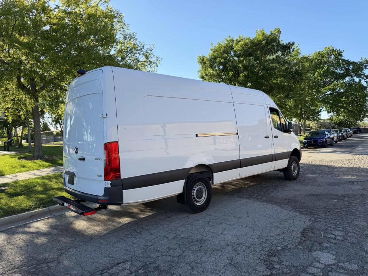 Mercedes-Benz Sprinter 2500 170-in. WB 2023