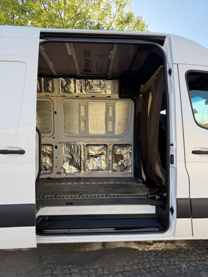 Mercedes-Benz Sprinter 2500 170-in. WB 2023