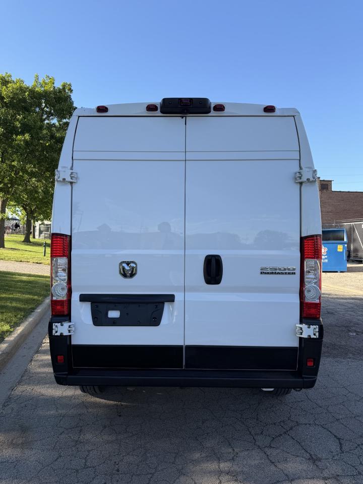 RAM Promaster 2500 High Roof 159-in. WB 2023