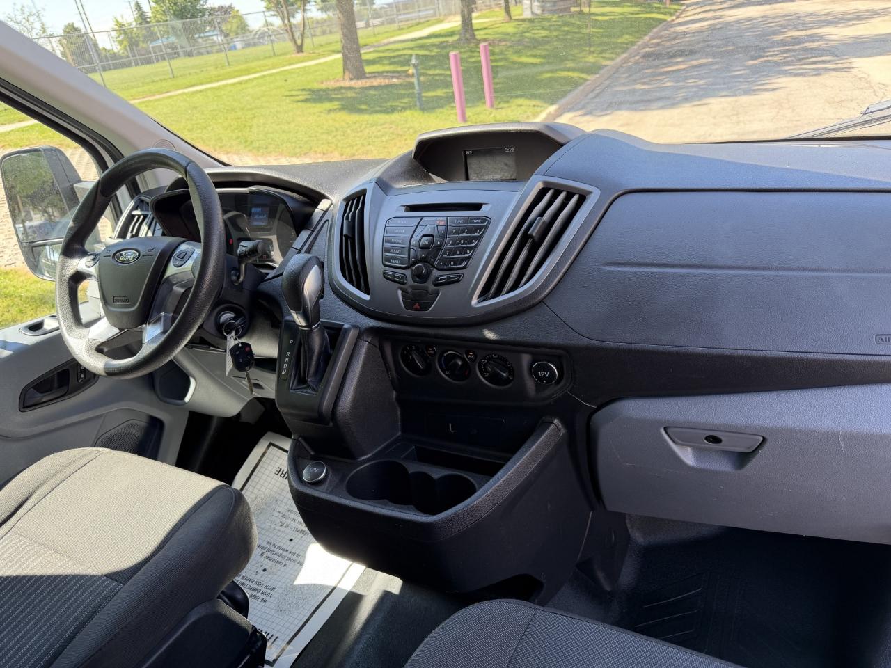 Ford Transit 350 Van Med. Roof w/Sliding Pass. 148-in. WB 2019