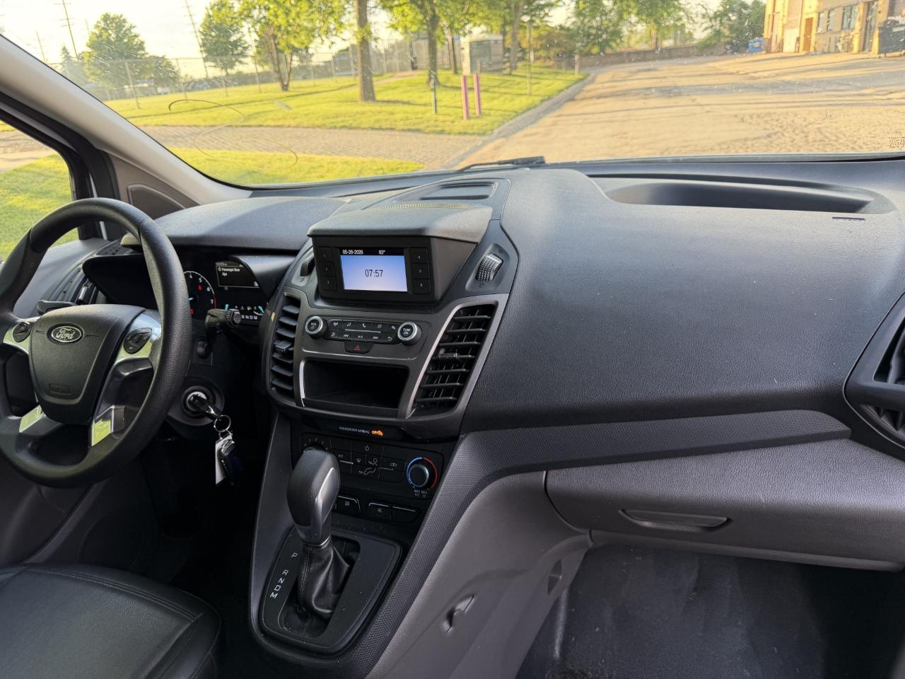 Ford Transit Connect Cargo Van XL LWB 2022