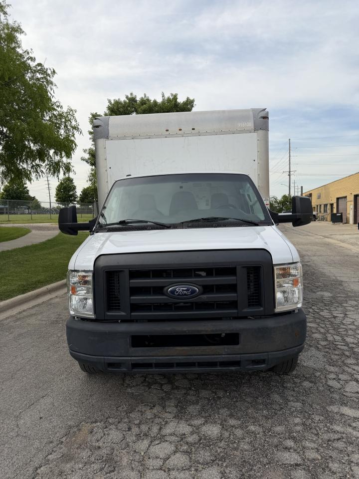 Ford Econoline E350 Super Duty 2019