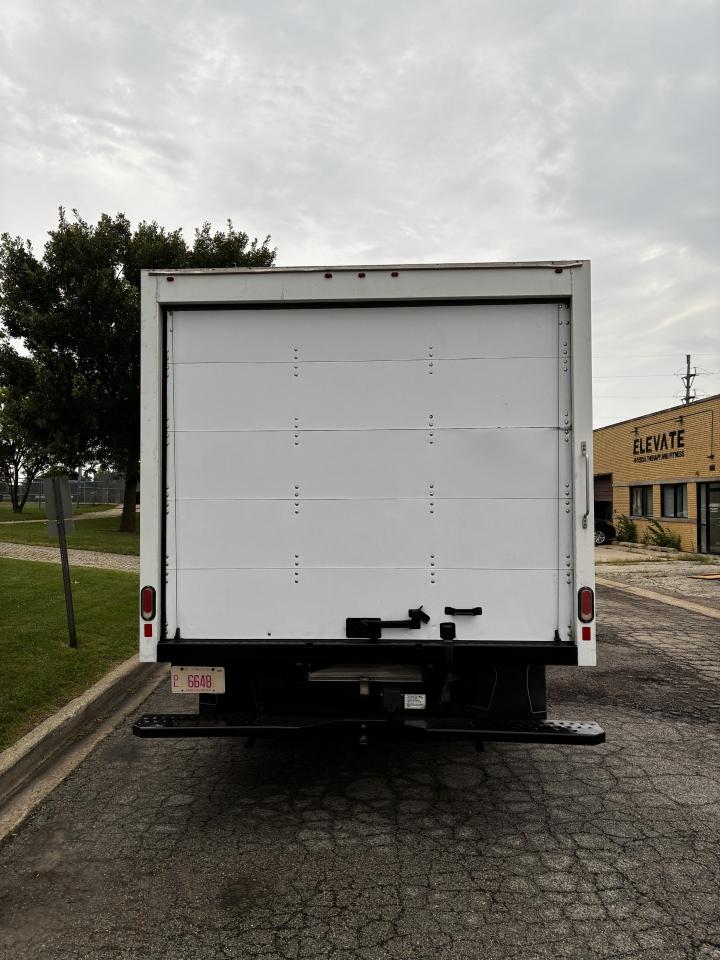 Ford Econoline E350 Super Duty 2019