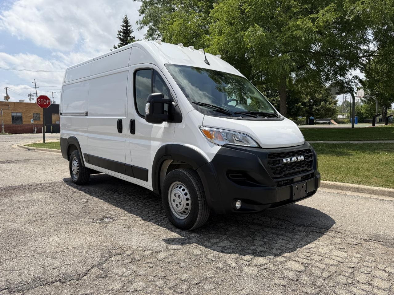 RAM Promaster 2500 High Roof 136-in. WB 2025