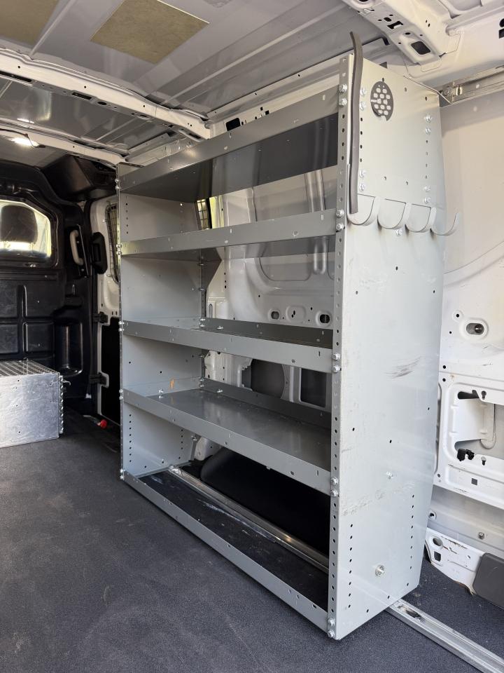 Ford Transit 150 Van Low Roof w/Sliding Pass. 130-in. WB 2023