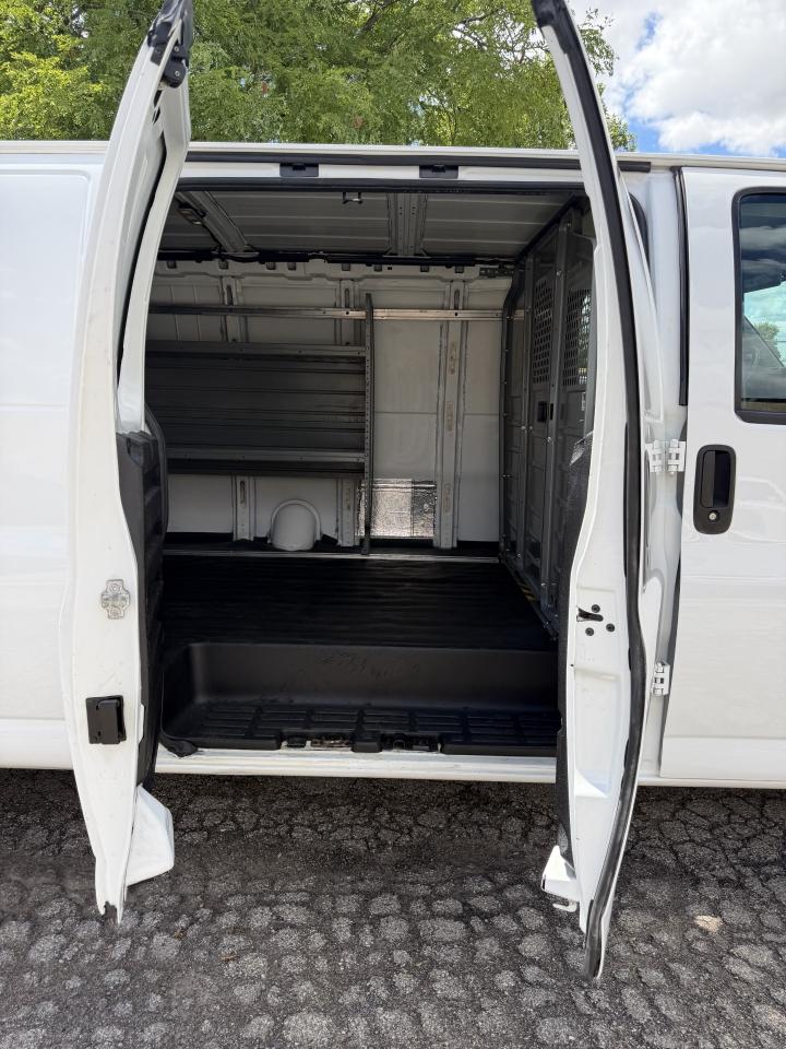 GMC Savana G3500 Cargo Ext 2019