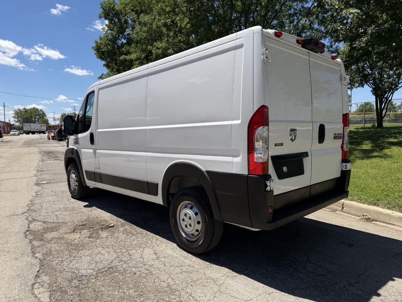 RAM Promaster 2500 Low Roof 2021