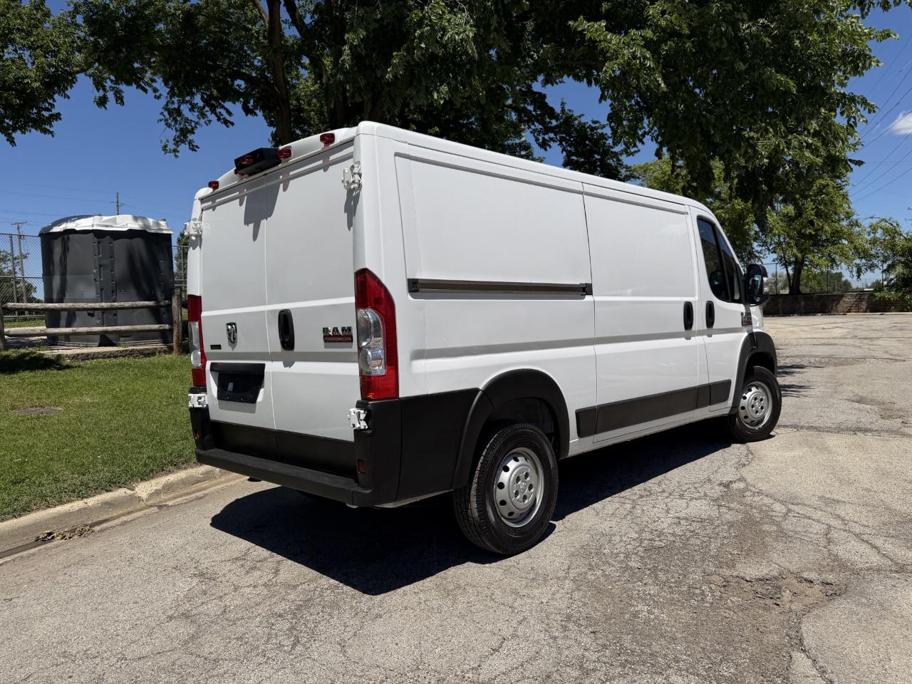 RAM Promaster 2500 Low Roof 2021