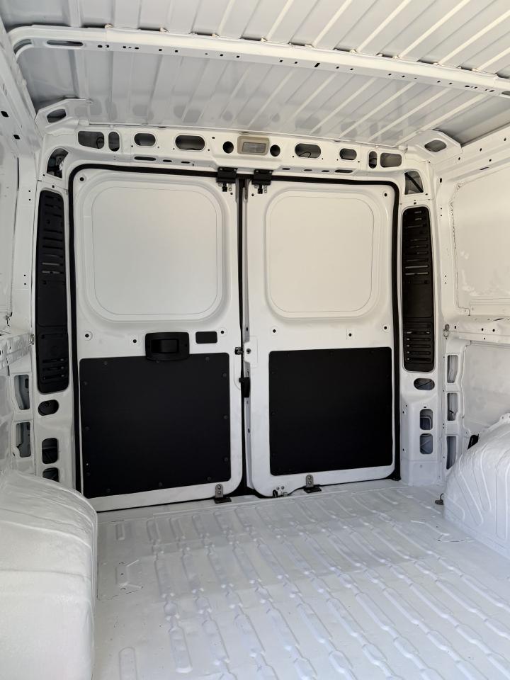 RAM Promaster 2500 Low Roof 2021