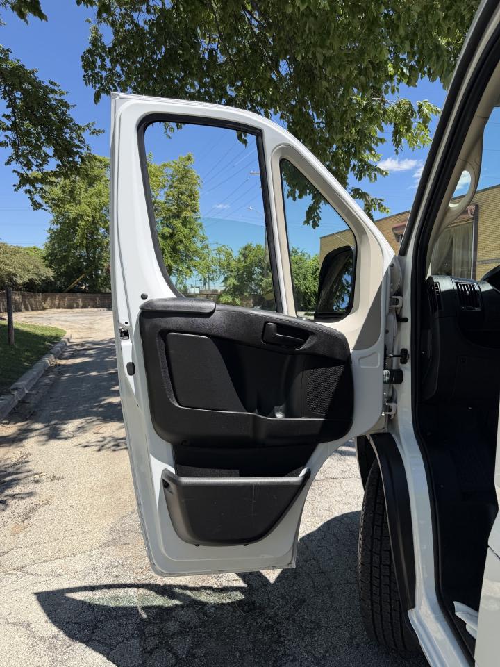 RAM Promaster 2500 Low Roof 2021