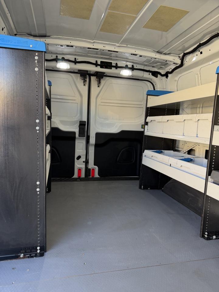 Ford Transit 150 Van Low Roof w/Sliding Pass. 130-in. WB 2019