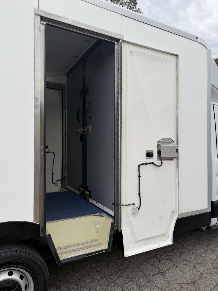 Ford Transit T-350 2022