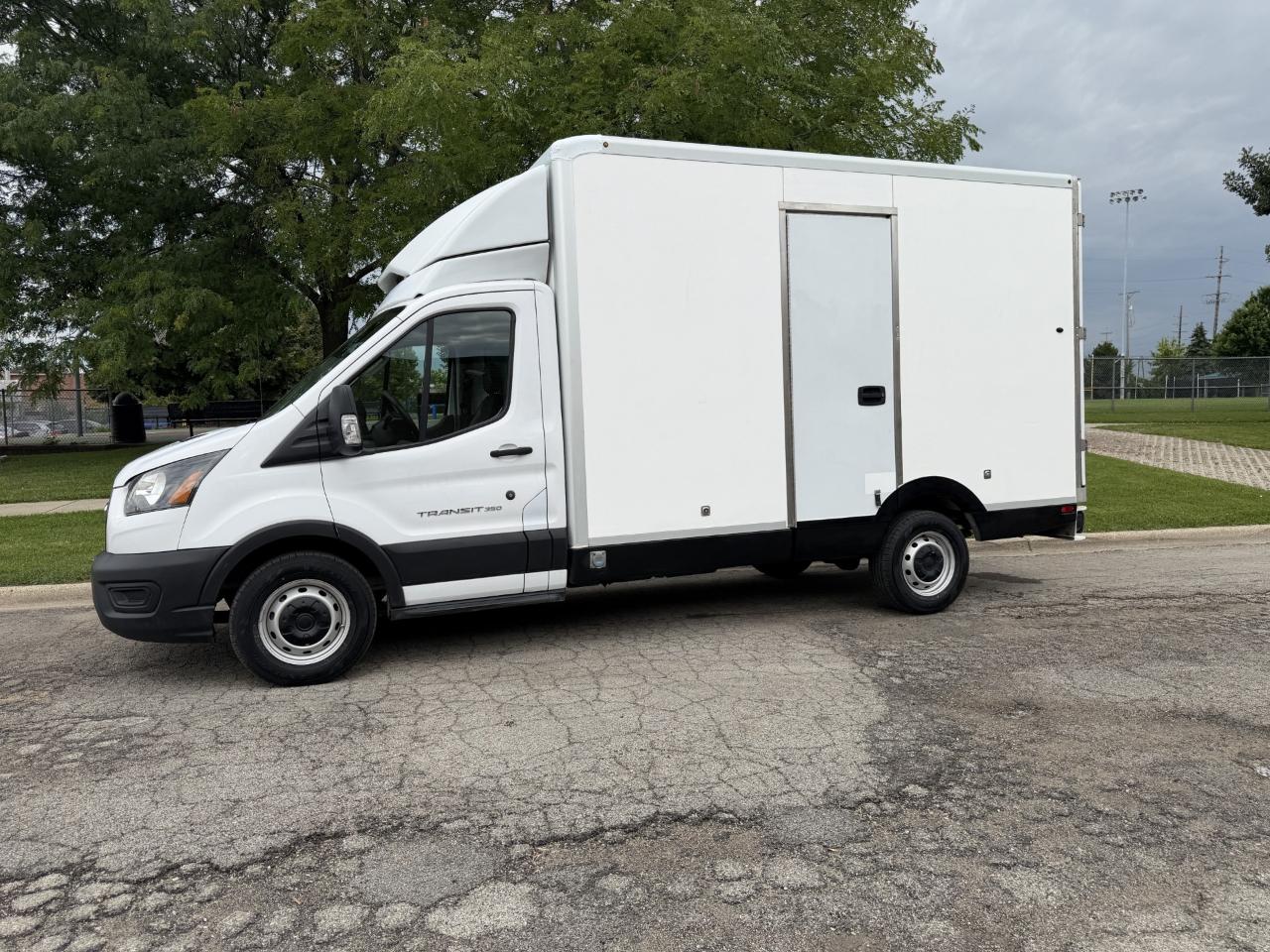 Ford Transit T-350 2022