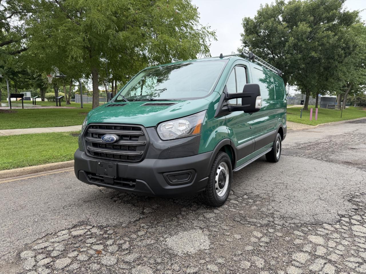 Ford Transit 150 Van Low Roof w/Sliding Pass. 130-in. WB 2020