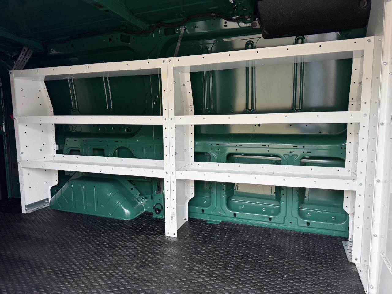 Ford Transit 150 Van Low Roof w/Sliding Pass. 130-in. WB 2020