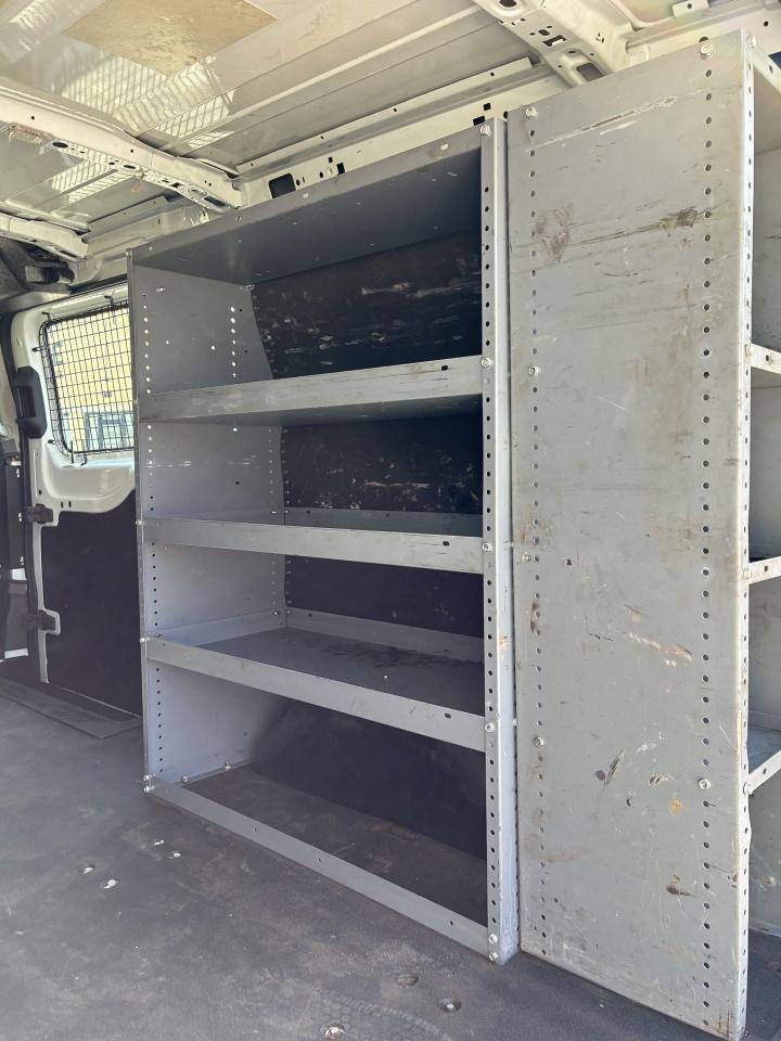 Ford Transit 250 Van Low Roof w/Sliding Pass. 130-in. WB 2020