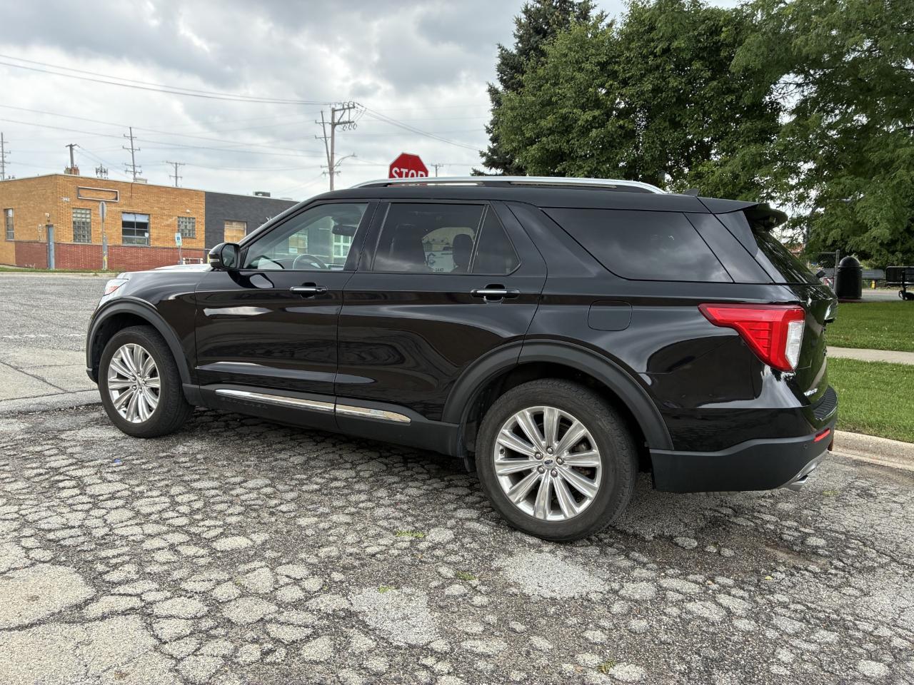 Ford Explorer Hybrid Limited AWD 2021