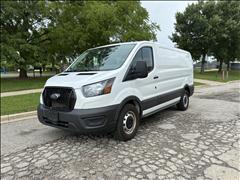 2022 Ford Transit 
