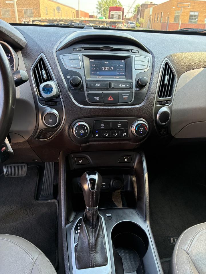 Hyundai Tucson SE FWD 2015