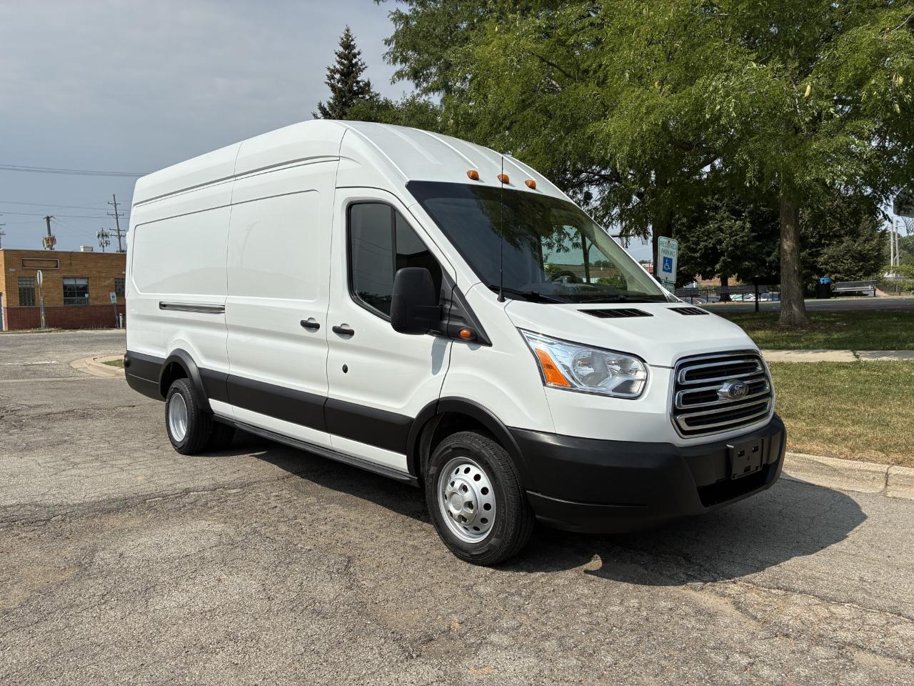 Ford Transit  2019