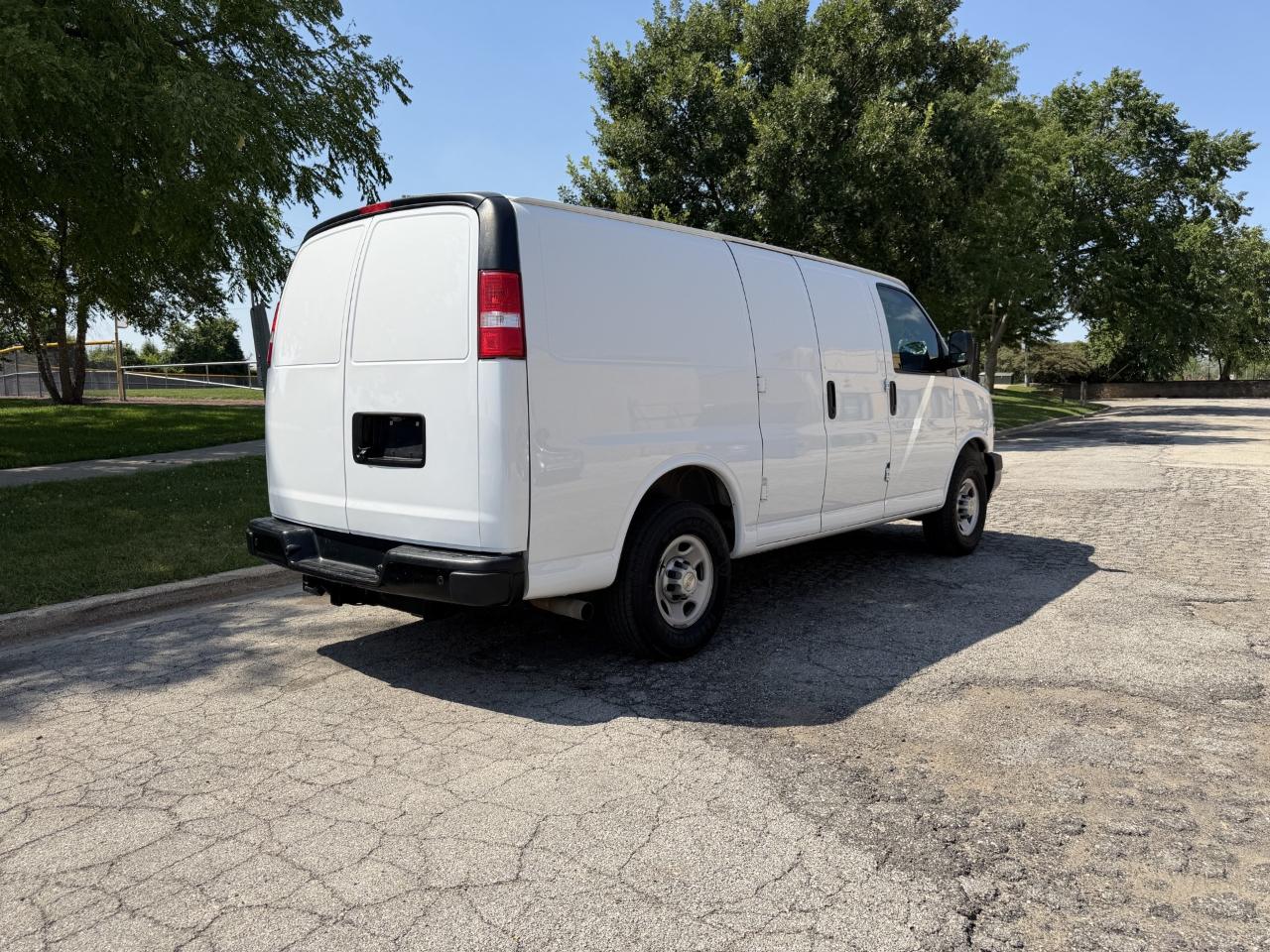 Chevrolet Express 2500 Cargo 2021