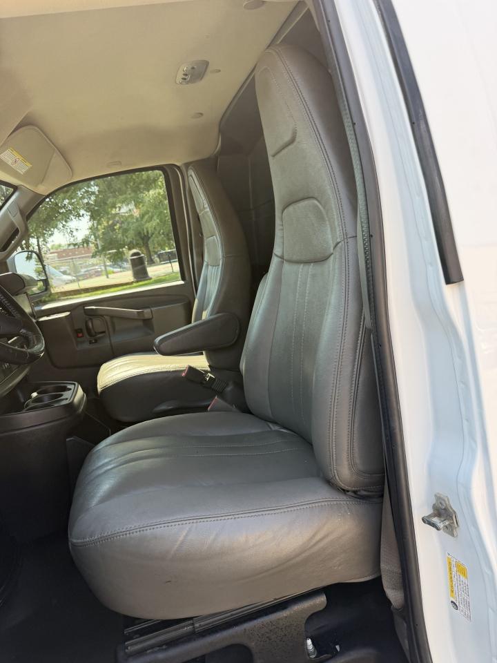 Chevrolet Express 2500 Cargo 2021