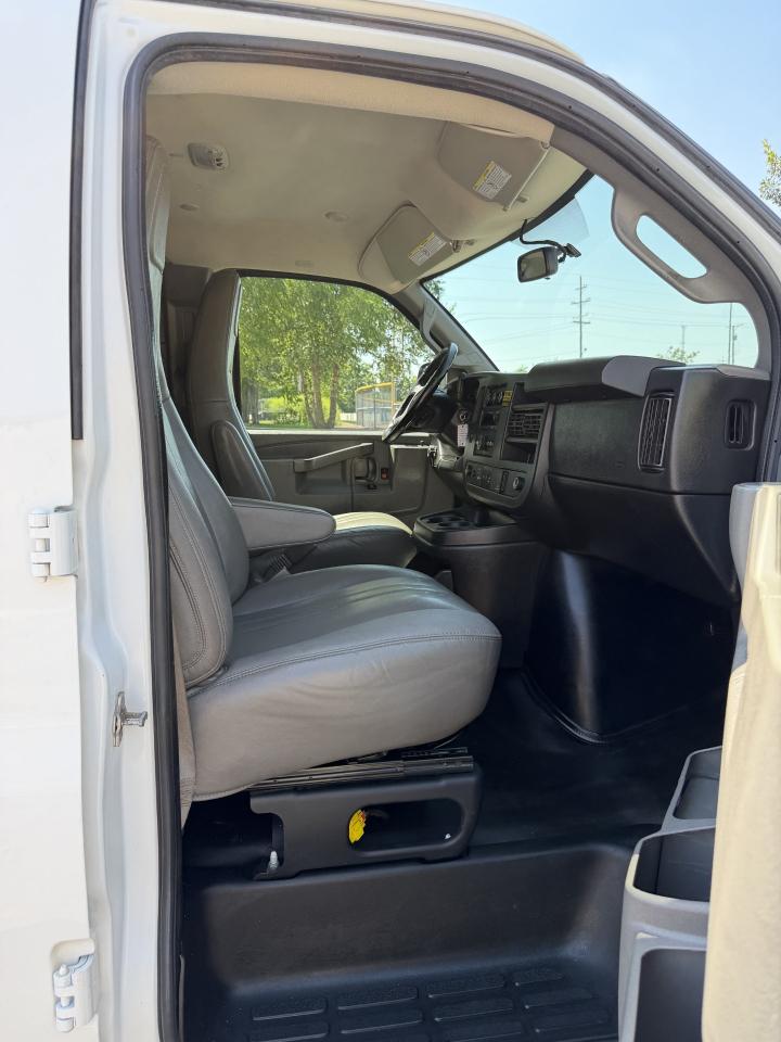 Chevrolet Express 2500 Cargo 2021