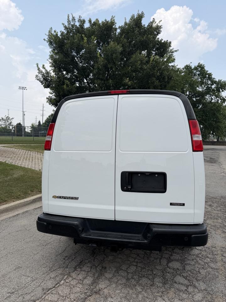 Chevrolet Express 2500 Cargo 2021