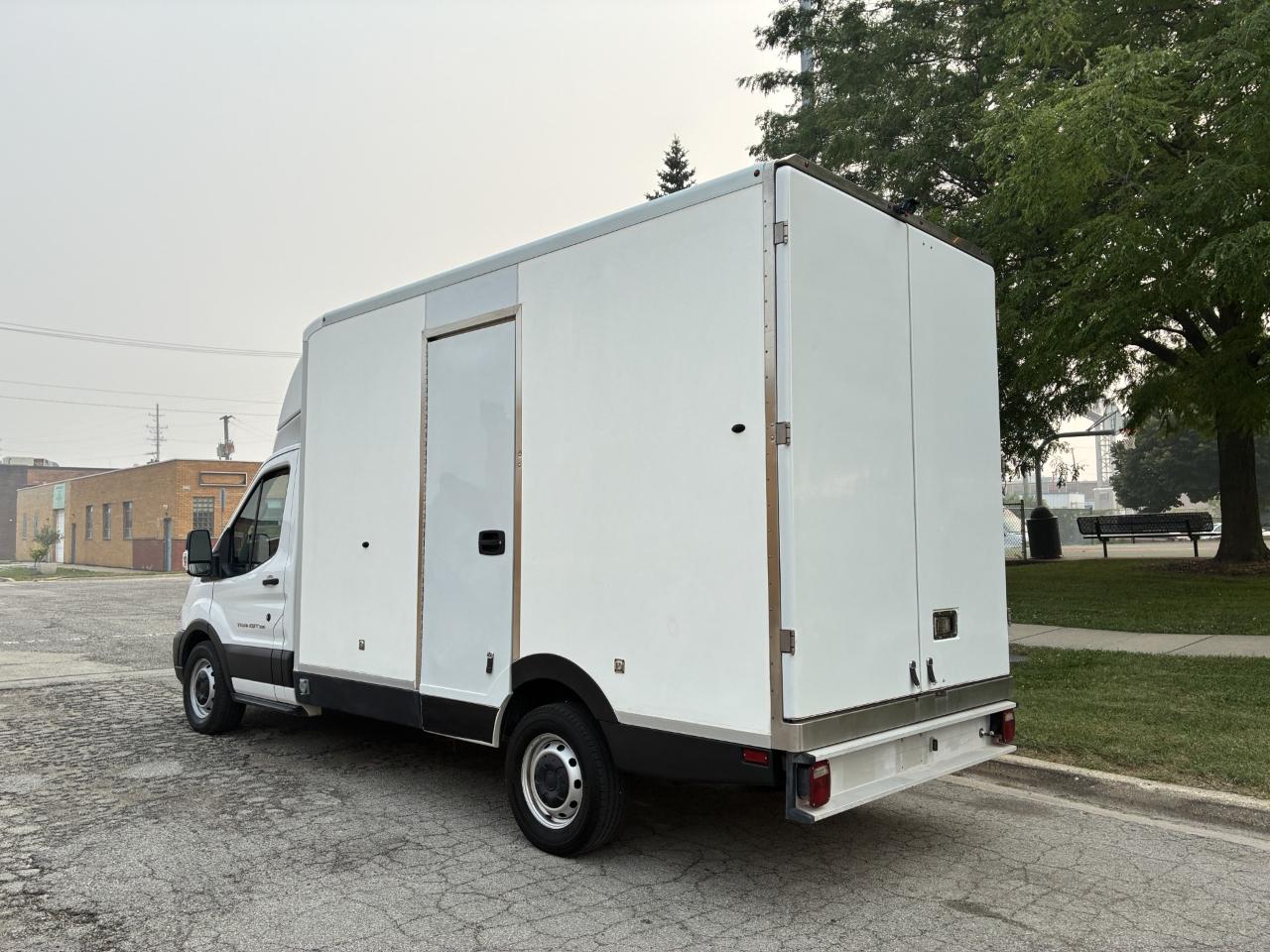 Ford Transit T-350 2022