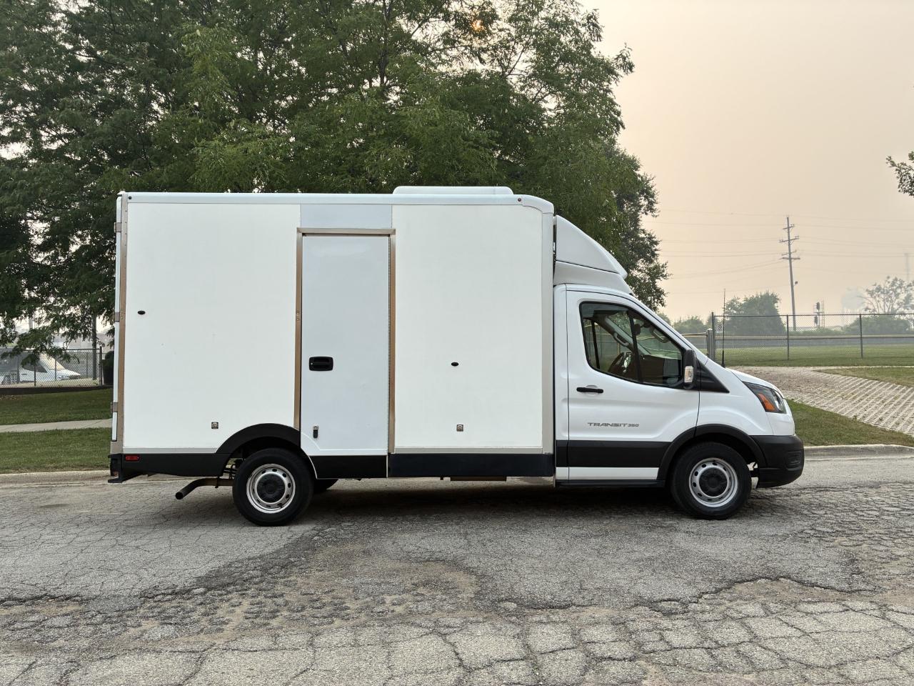 Ford Transit T-350 2022
