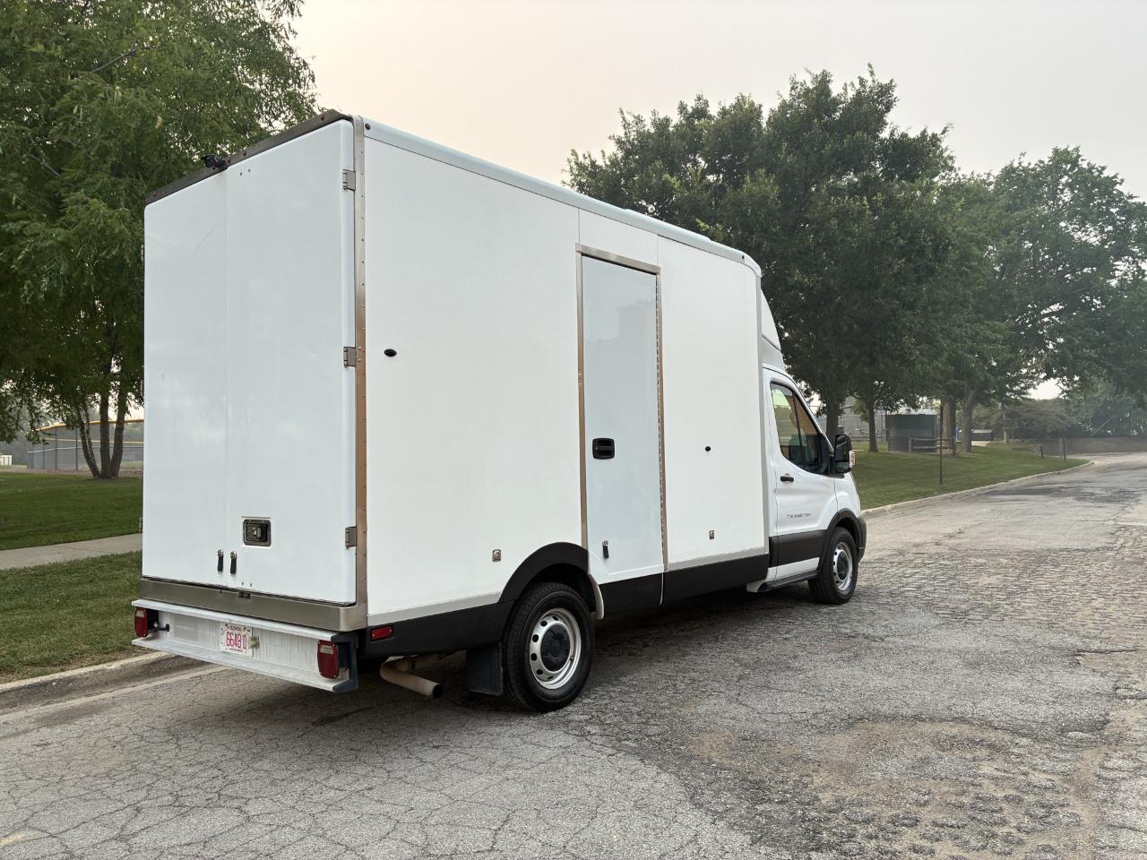 Ford Transit T-350 2022