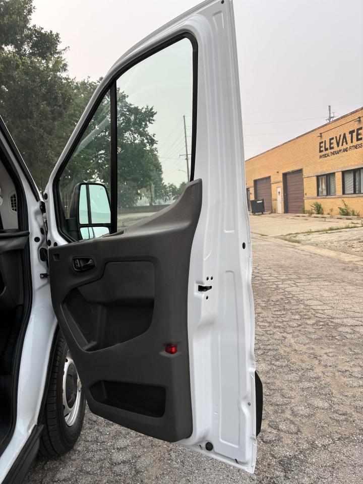 Ford Transit T-350 2022