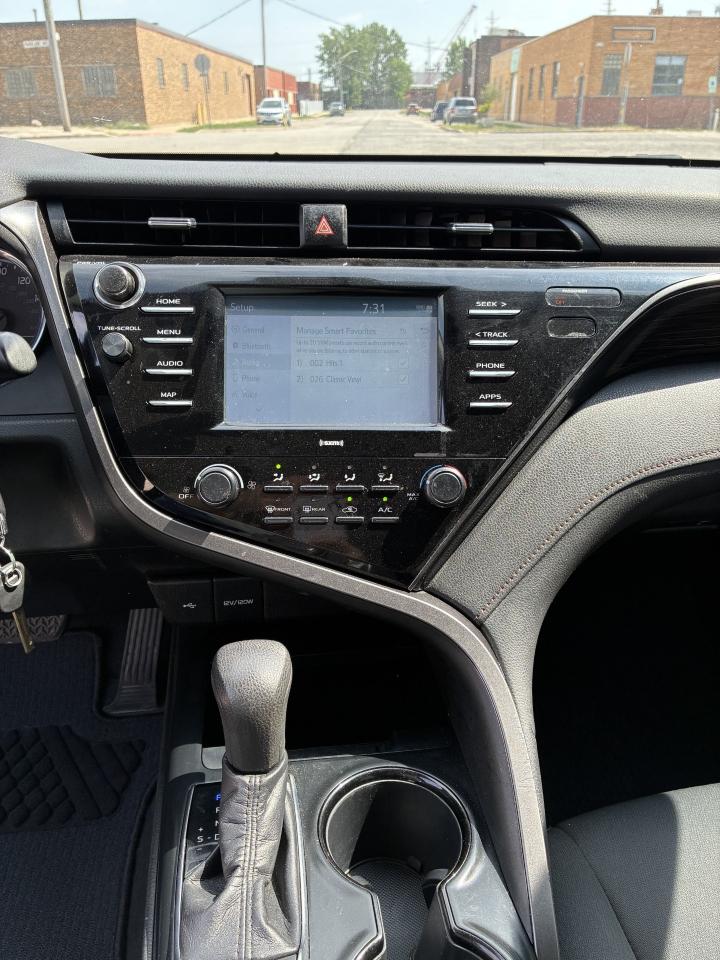 Toyota Camry LE 2020