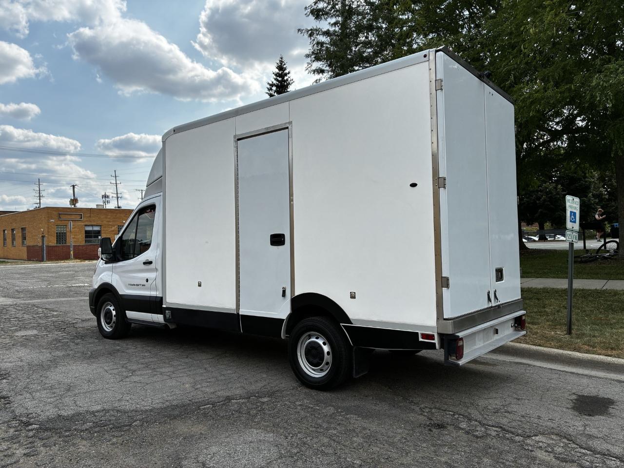 Ford Transit T-350 2022