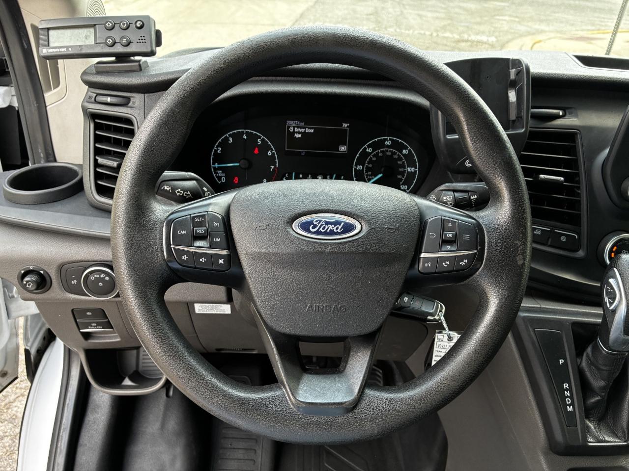Ford Transit T-350 2022