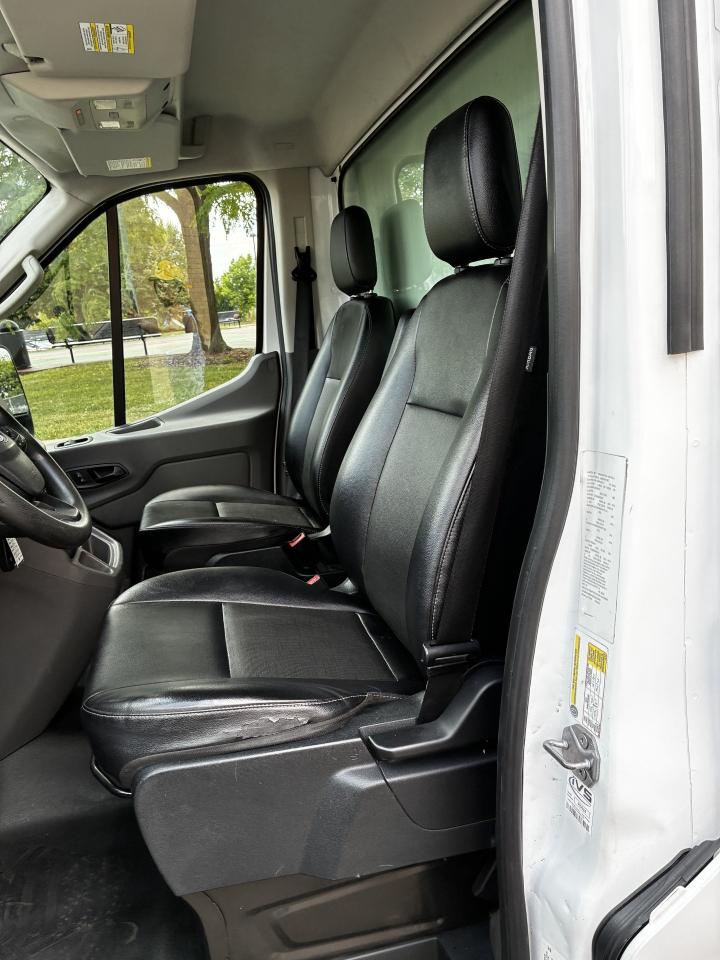 Ford Transit T-350 2022