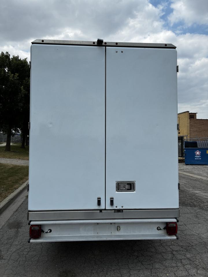 Ford Transit T-350 2022