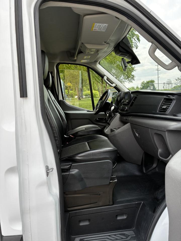Ford Transit T-350 2022