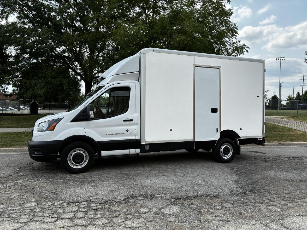 Ford Transit T-350 2022
