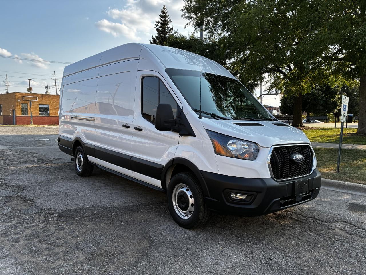 Ford Transit  2023