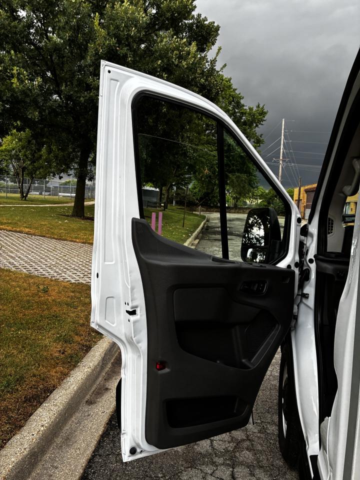 Ford Transit T-350 2022