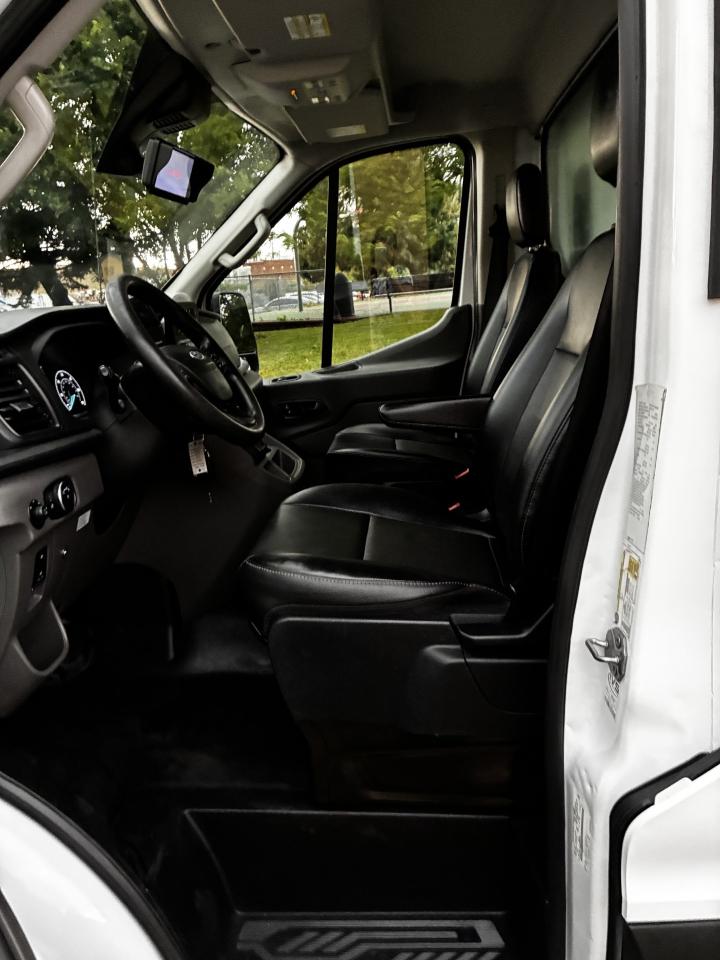 Ford Transit T-350 2022